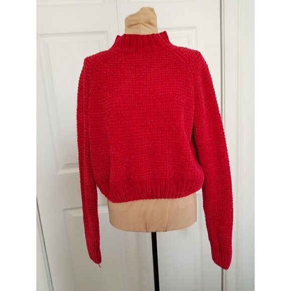 Divided H&M Womens Red Velvet Yarn Crop Sweater Long Sleeve Mock Neck Top Sz S - Picture 2 of 10